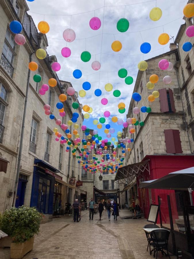 Le Patio Chambres Et Tables D'Hotes La Tour-Blanche Eksteriør bilde
